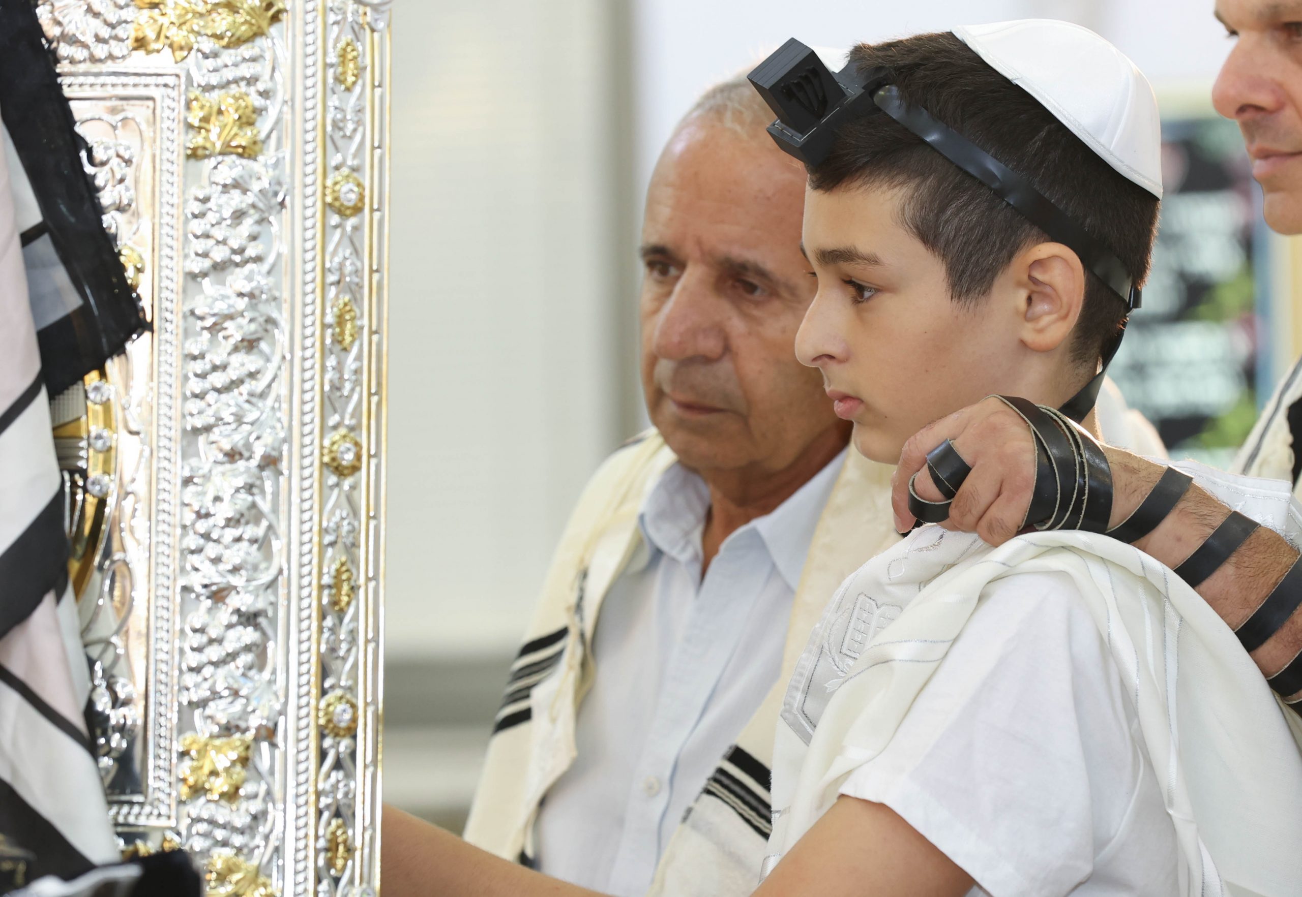 צילום סטילס - בר מצווה, רגע עם סבא